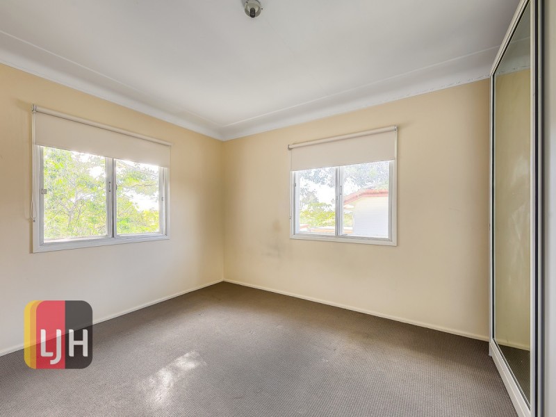 43 Basnett Street, Chermside West QLD 4032