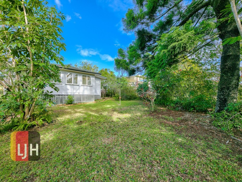 43 Basnett Street, Chermside West QLD 4032