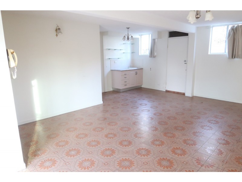 1/15 Figgis Street, Kedron QLD 4031