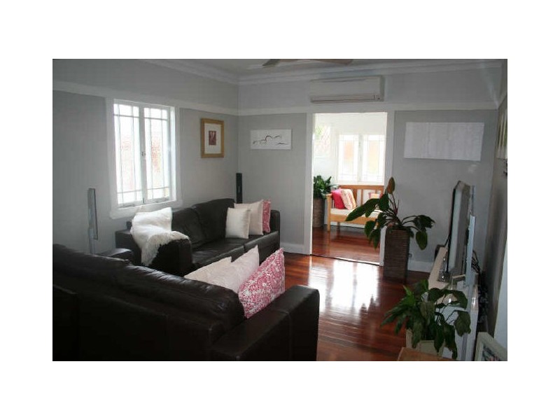 23 Turrana Street, Stafford QLD 4053