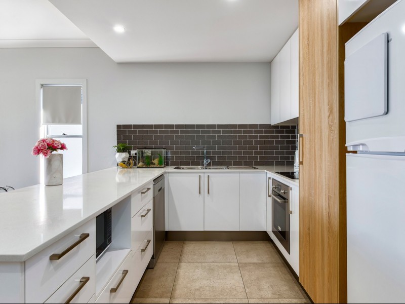 3/4 Emerald Street, Kedron QLD 4031