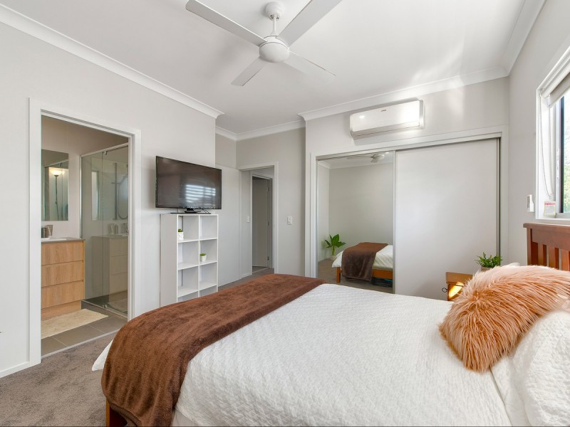 3/4 Emerald Street, Kedron QLD 4031