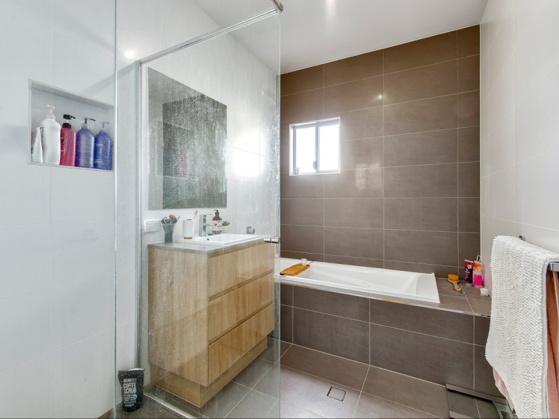 3/4 Emerald Street, Kedron QLD 4031