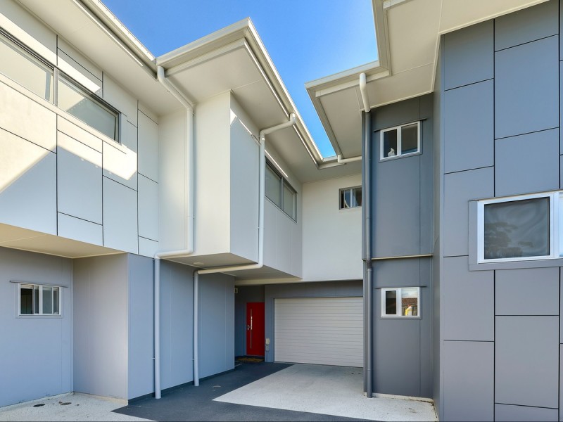 3/4 Emerald Street, Kedron QLD 4031