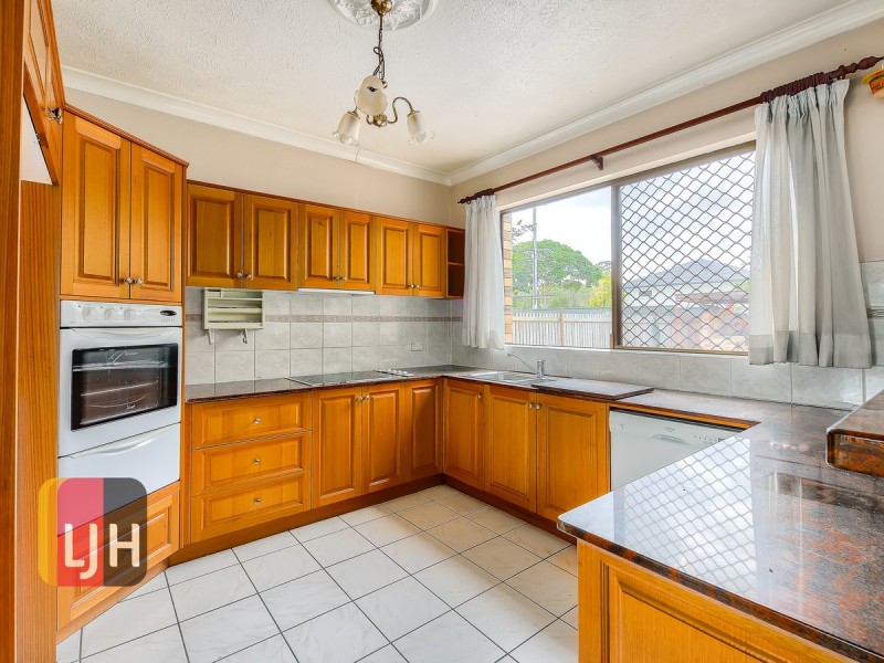 669 South Pine Road, Everton Park QLD 4053