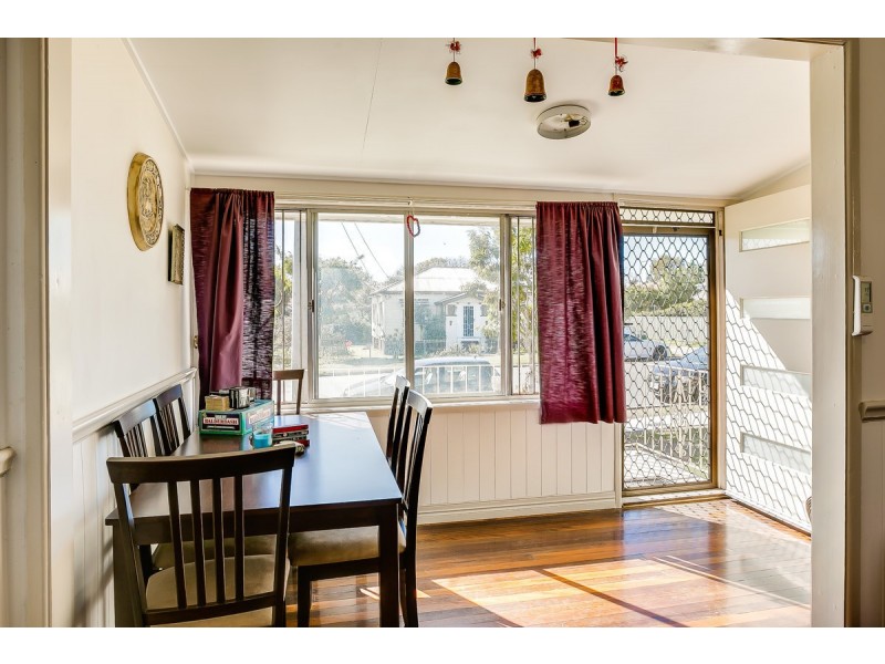 24 Broughton Road, Kedron QLD 4031