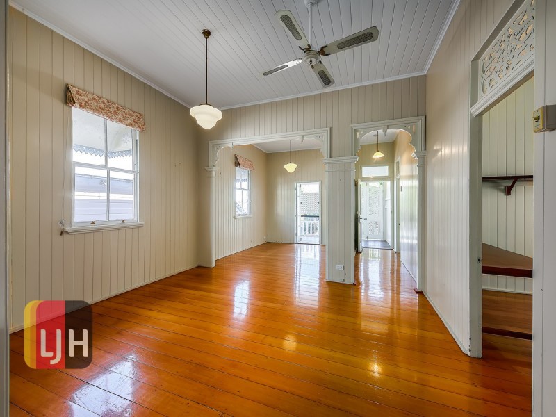 23 Oakwal Terrace, Windsor QLD 4030