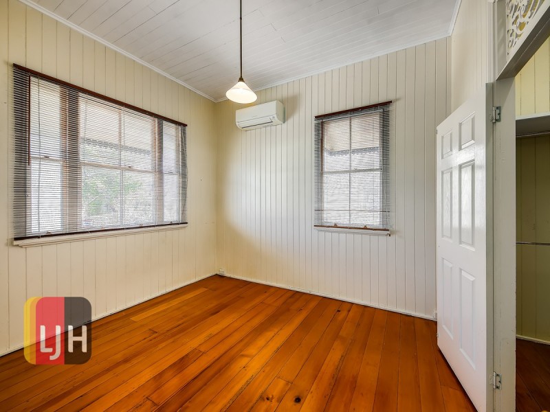 23 Oakwal Terrace, Windsor QLD 4030