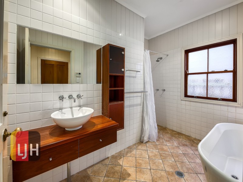 23 Oakwal Terrace, Windsor QLD 4030
