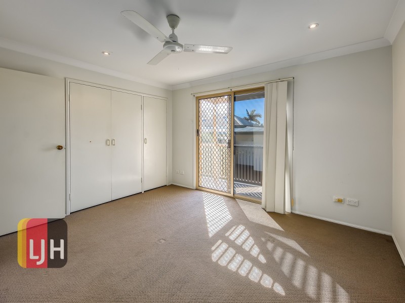 2/158 Butterfield Street, Herston QLD 4006