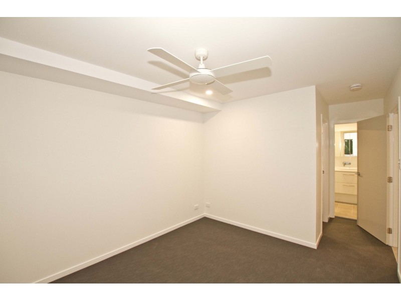 11/11 University Road, Mitchelton QLD 4053