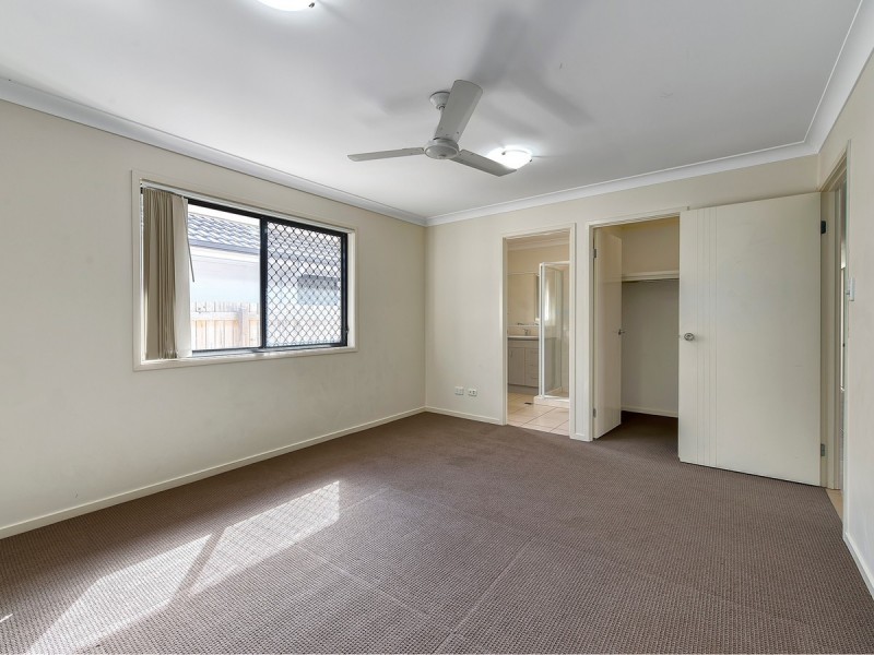 17a Diane Parade, Kallangur QLD 4503