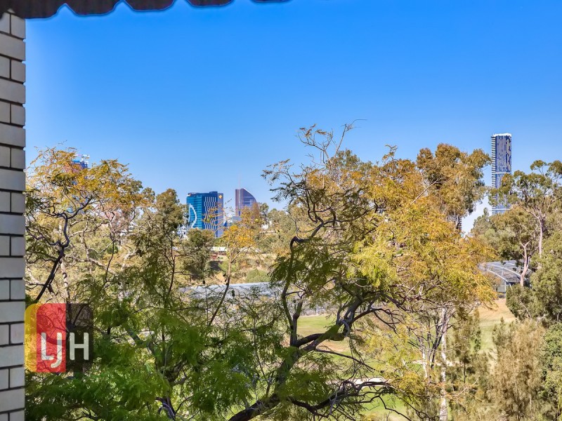 U1/36 Scott Road, Herston QLD 4006