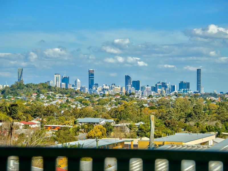 32 Winnam Street, Stafford QLD 4053