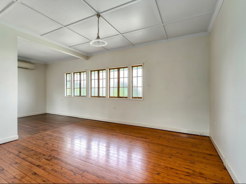 32 Winnam Street, Stafford QLD 4053