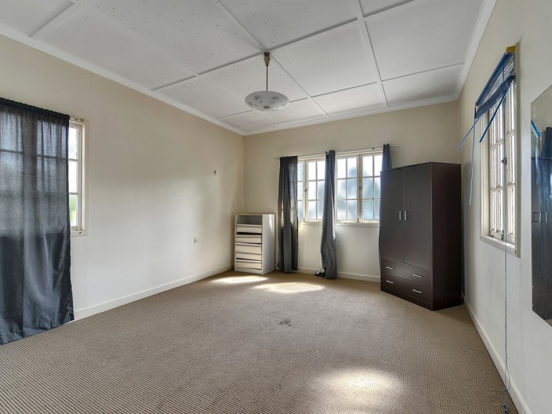 32 Winnam Street, Stafford QLD 4053