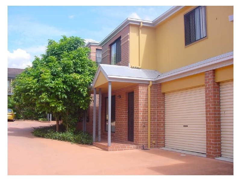 2/33 Alva Terrace, Gordon Park QLD 4031