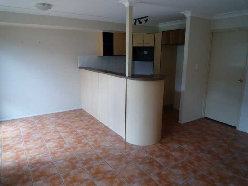 2/33 Alva Terrace, Gordon Park QLD 4031