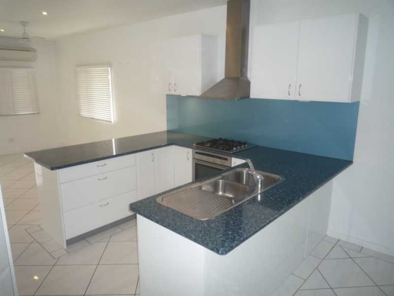 243 Kitchener Road, Stafford Heights QLD 4053