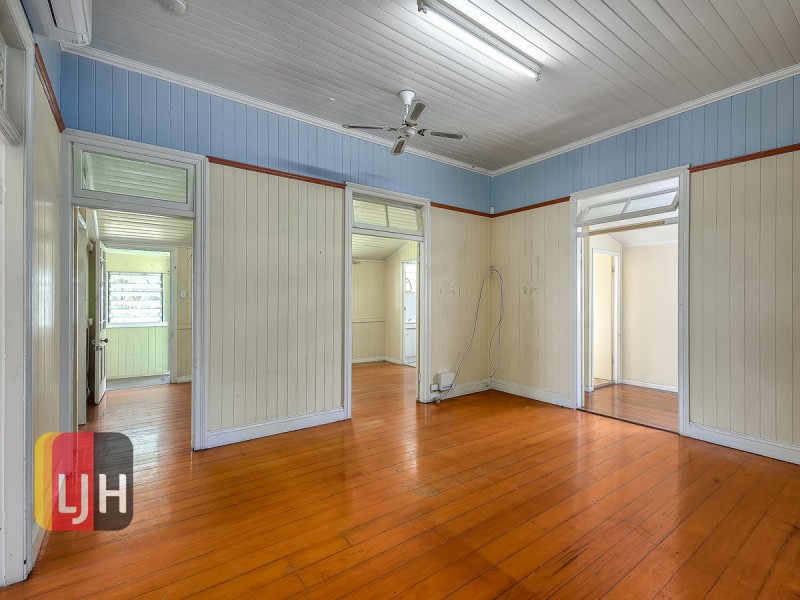 90 Grange Road, Grange QLD 4051