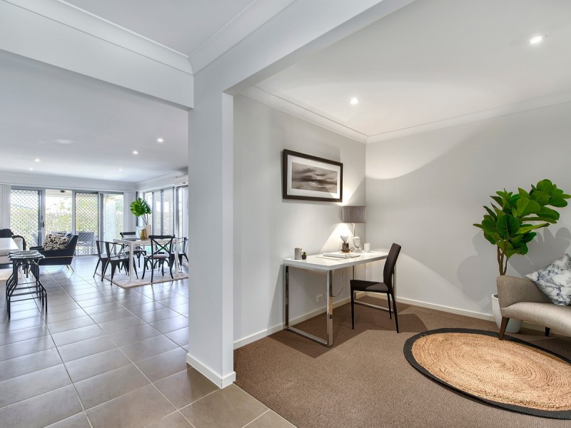 15 Pallas Parade, Warner QLD 4500