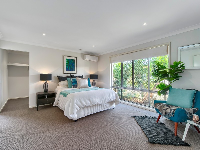 15 Pallas Parade, Warner QLD 4500