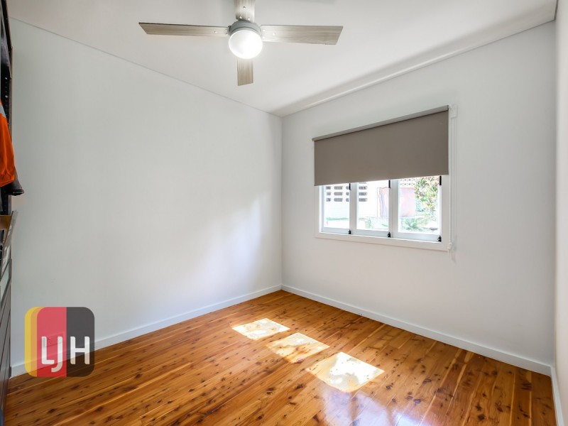 18 Wilgarning Street, Stafford Heights QLD 4053