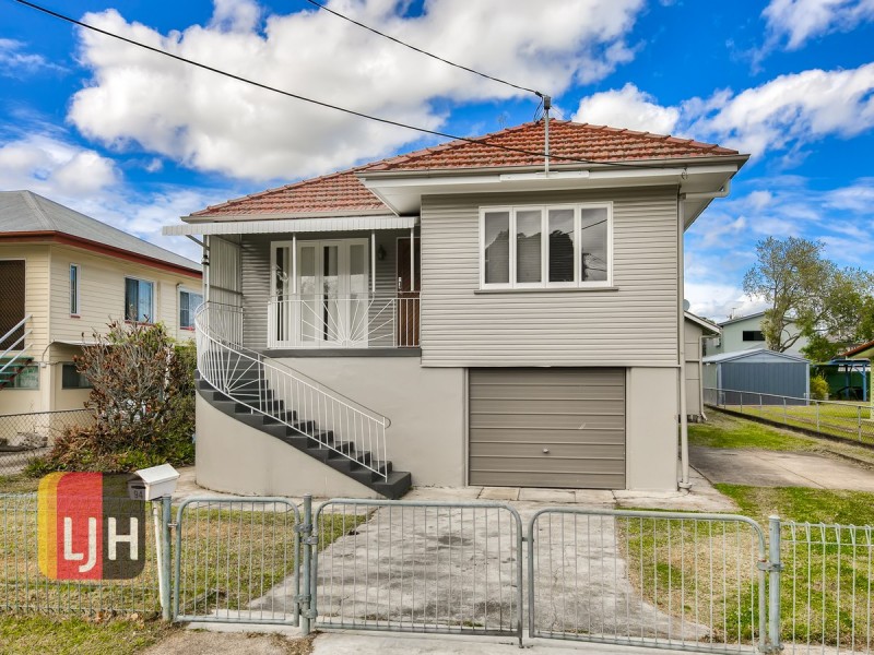 94 Gordon Parade, Everton Park QLD 4053