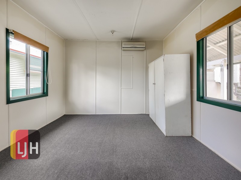 94 Gordon Parade, Everton Park QLD 4053