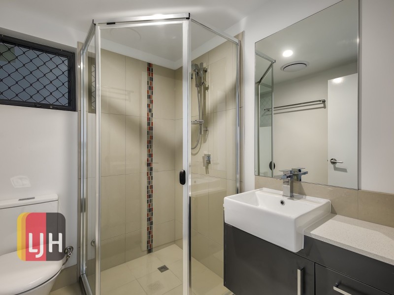 Units/17 Buddina Street, Stafford QLD 4053