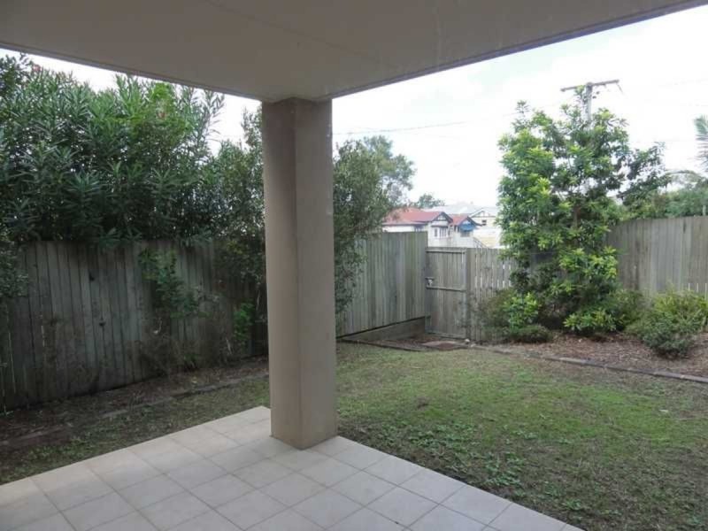 2/106 Broughton Road, Kedron QLD 4031