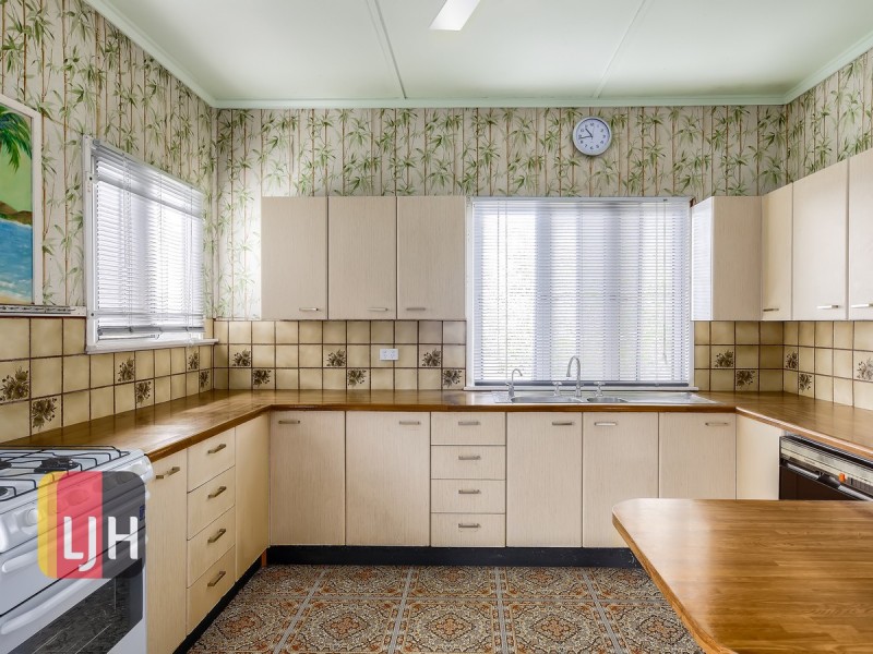 45 Quandeine Street, Stafford QLD 4053