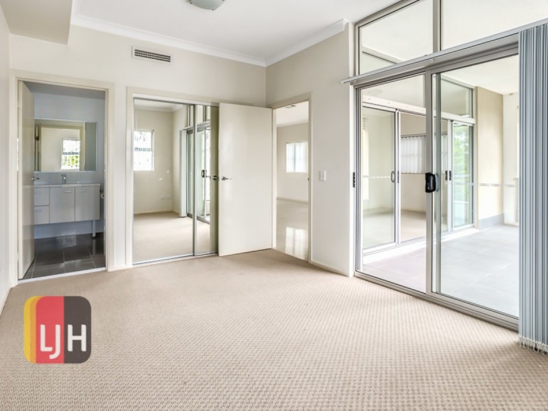 21/45 Playfield Street, Chermside QLD 4032