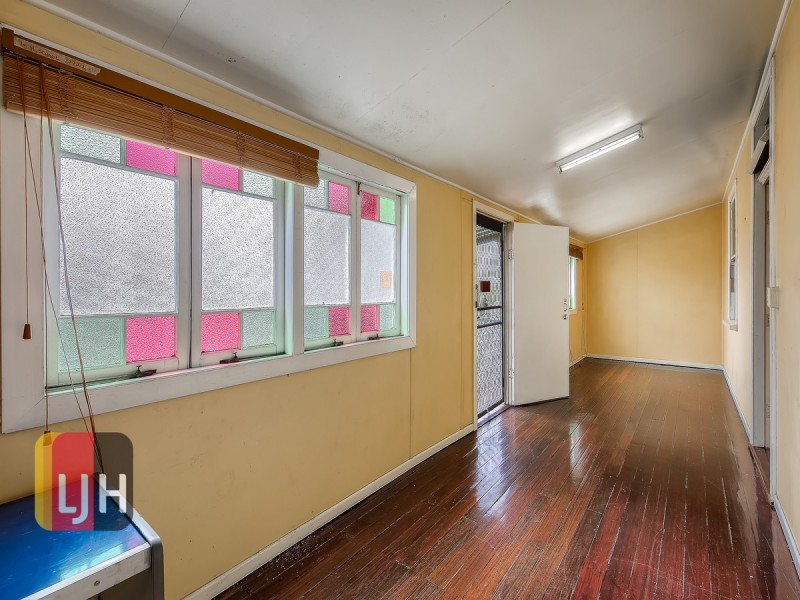 No. 90 Grange Road, Grange QLD 4051