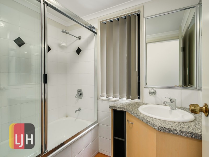 17/4 Cowlishaw Street, Bowen Hills QLD 4006