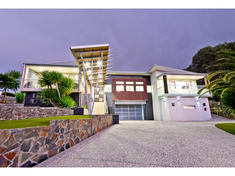 94 Minimine Street, Stafford QLD 4053