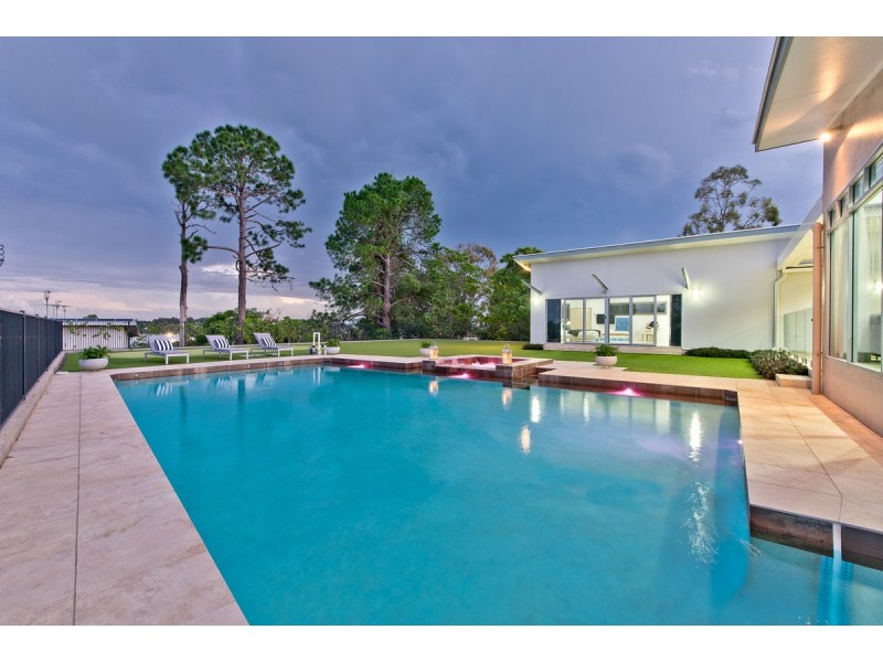 94 Minimine Street, Stafford QLD 4053