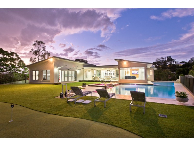 94 Minimine Street, Stafford QLD 4053