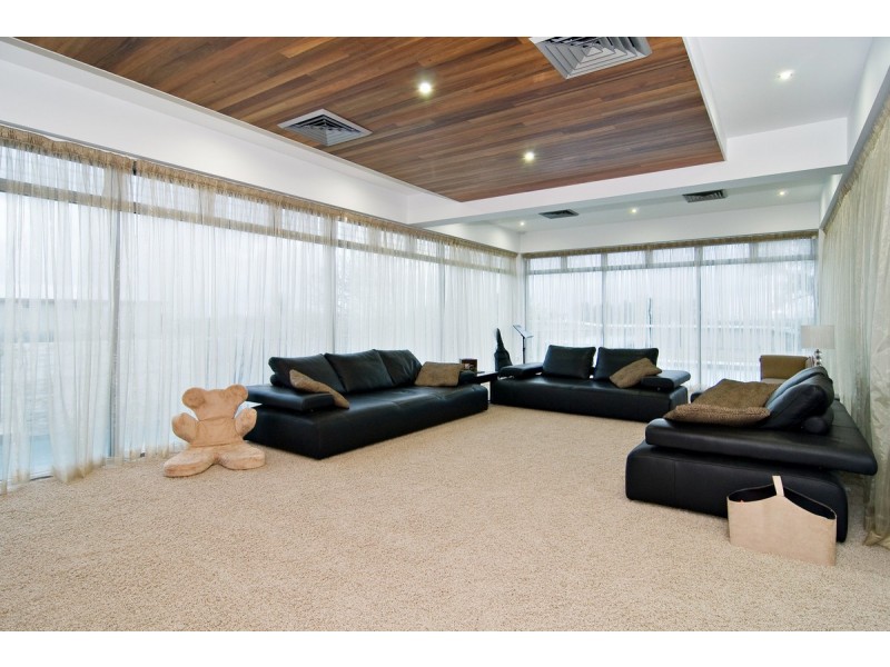 94 Minimine Street, Stafford QLD 4053