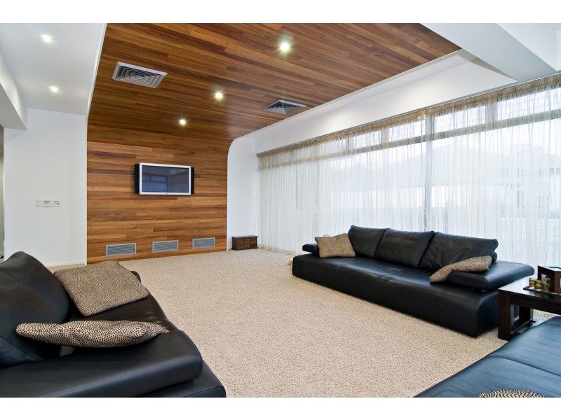 94 Minimine Street, Stafford QLD 4053