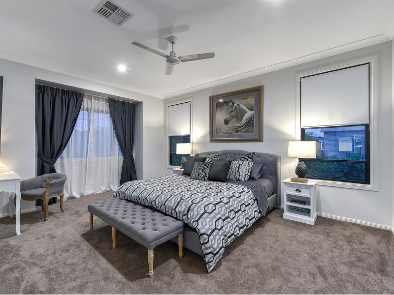 23 Twelfth Avenue, Kedron QLD 4031