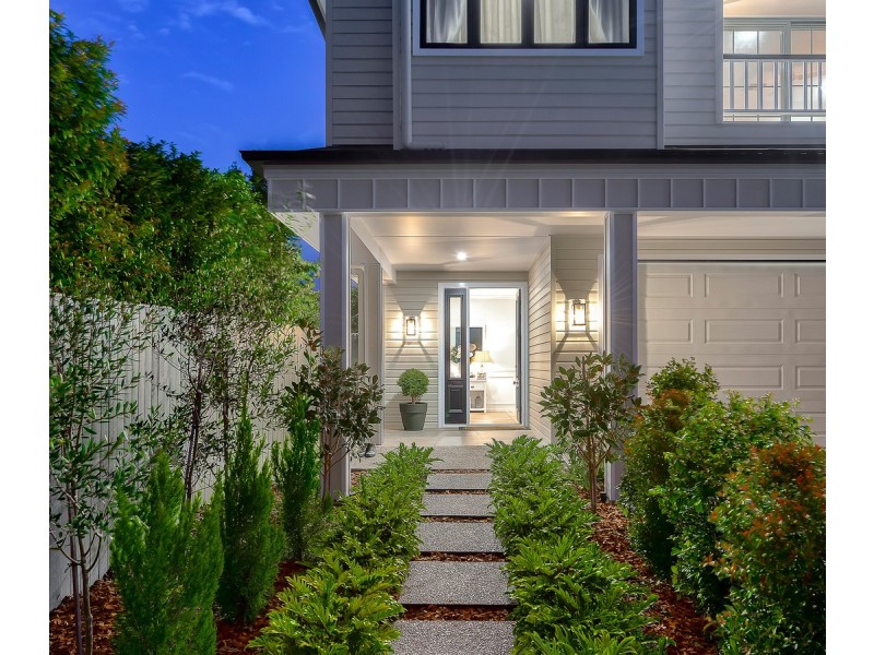 23 Twelfth Avenue, Kedron QLD 4031