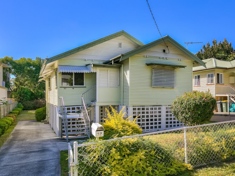 35 & 37 Theodore Street, Stafford QLD 4053