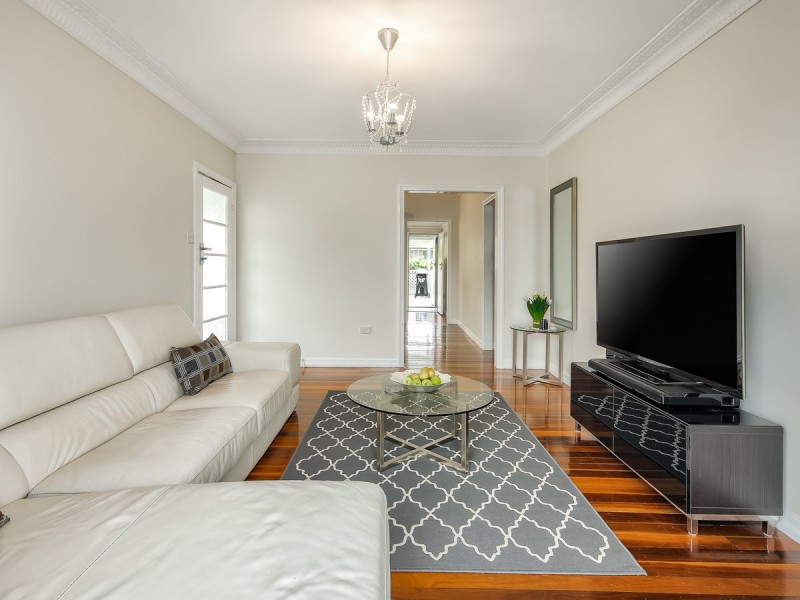 712 Hamilton Road, Chermside West QLD 4032