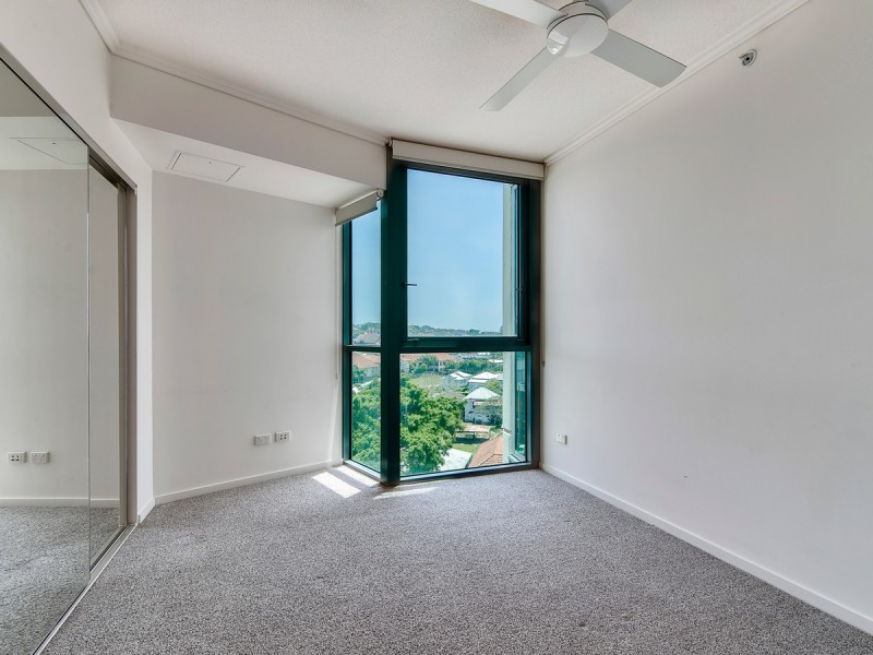 30601/2 Harbour Road, Hamilton QLD 4007