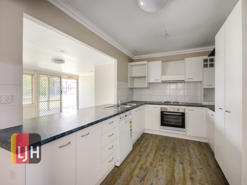 3 Tara Street, Stafford Heights QLD 4053