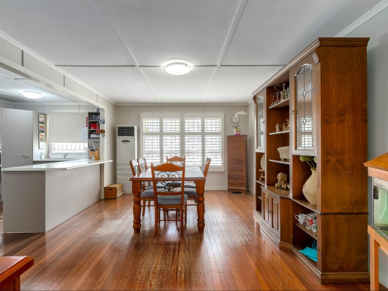 42 Fogarty Street, Stafford QLD 4053