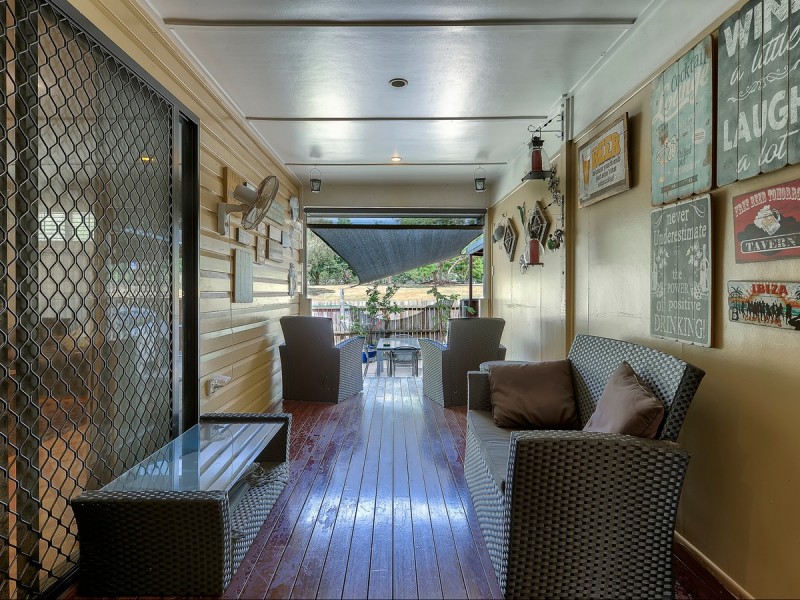 42 Fogarty Street, Stafford QLD 4053