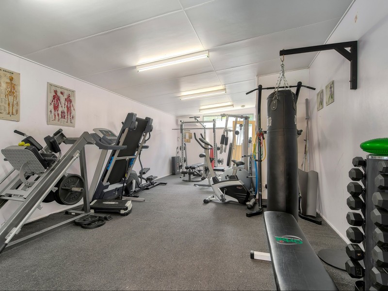 42 Fogarty Street, Stafford QLD 4053