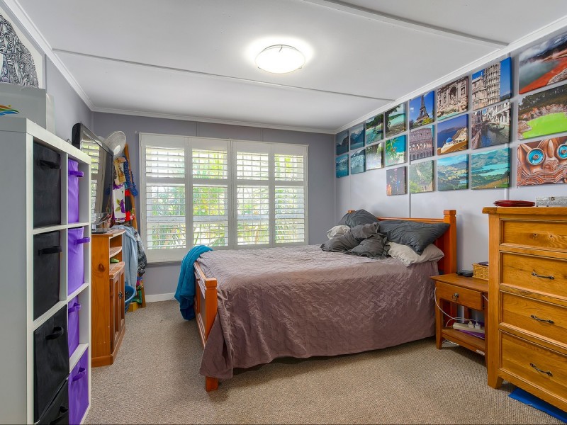 42 Fogarty Street, Stafford QLD 4053